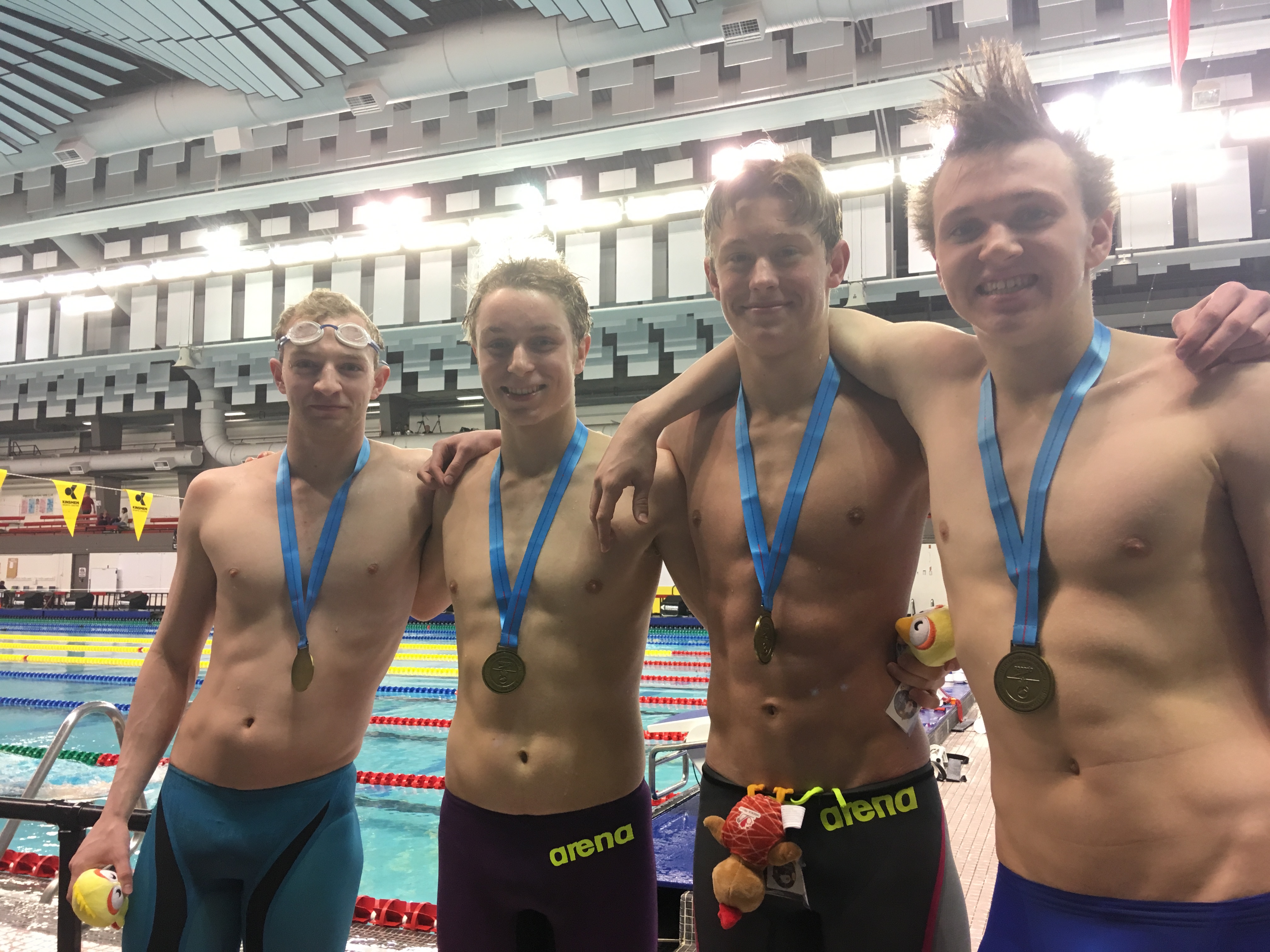 Medals pile up; team solidly in 4th place! | Pacific Coast Swimming